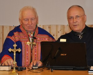 Tolken Johan A O Eira, Kautokeino og ordstyrer Odd Arne Sørensen, Tromsø - Foto Privat