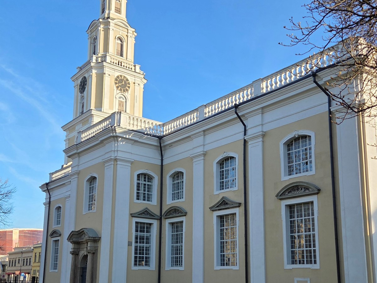 Hvilken rolle har stiftet i&nbsp;kirken?